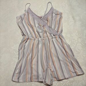 La Vie En Rose Pastel Striped Women's Romper Size Medium